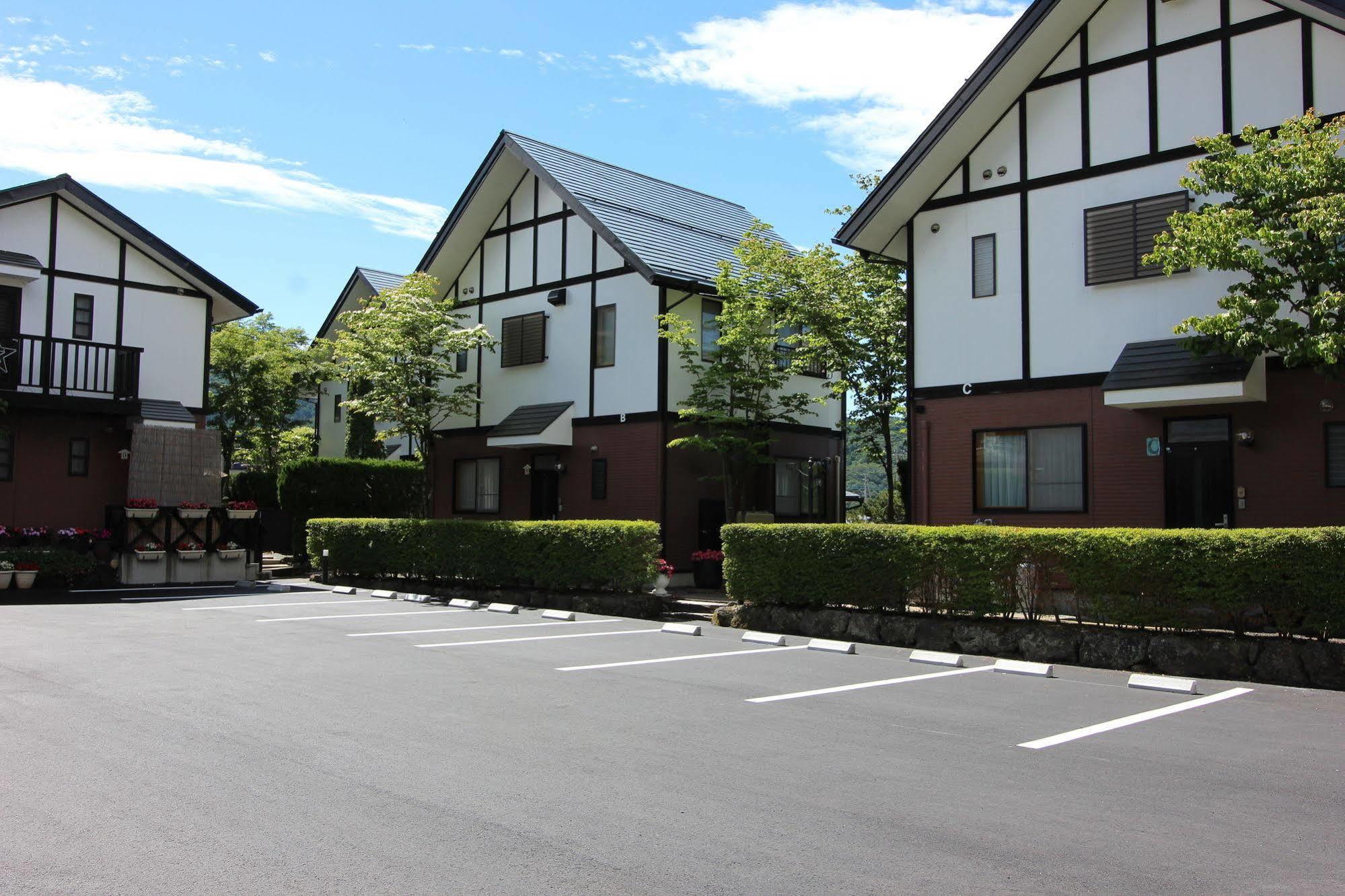 貸別荘 ウルルン河口湖 富士河口湖町 エクステリア 写真